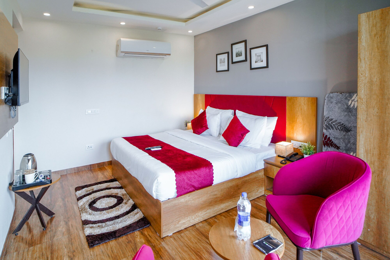 Bedroom 4, Saltstayz Select - Huda City Center, Gurgaon