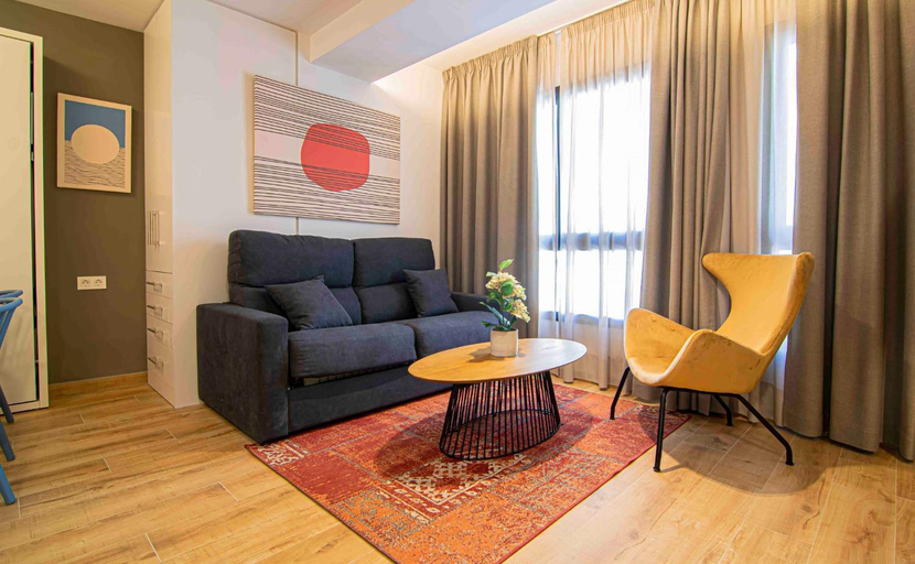 Others 4, Apartamentos Leonor, Málaga