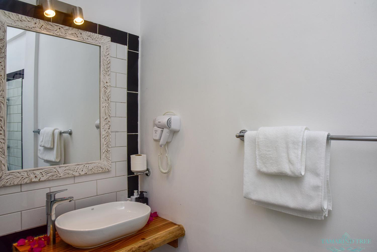Bathroom 4, Tamarind Tree Zanzibar, Magharibi
