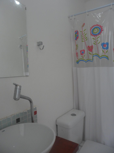 Others 5, Mar da Babilonia Hostel, Rio de Janeiro