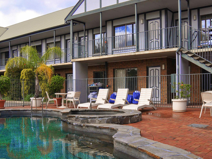 Others 3, ibis Styles Adelaide Manor, Adelaide