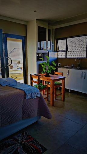 Others 2, Fountain Beach House-Elabahambi, Buffalo City
