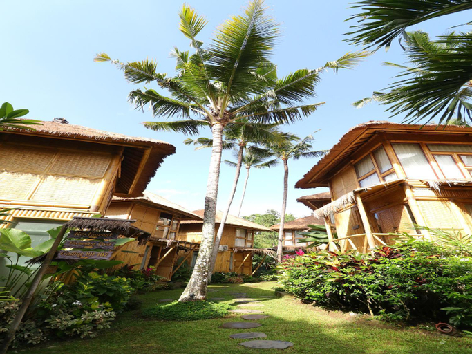 Exterior 10
