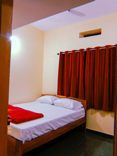 Bedroom 2, Mungaru Homestay, Talaguppa, Shimoga