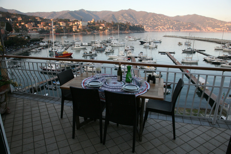 Others 2, JOIVY Appartamento Gardenia Con 3 Terrazzi Sul Mare A Santa Margherita Ligure, Genova