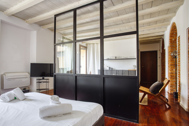 Bedroom 2, JOIVY Superb Studio In The Centre Of Milan, Milano