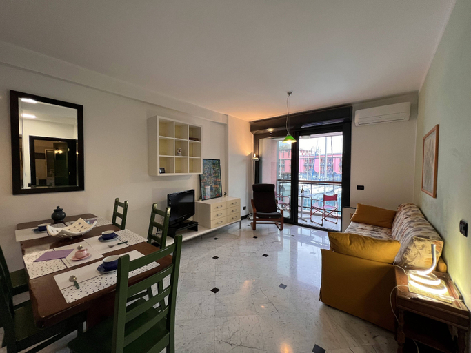 Others 1, JOIVY Oreste’S Apartment, Genova