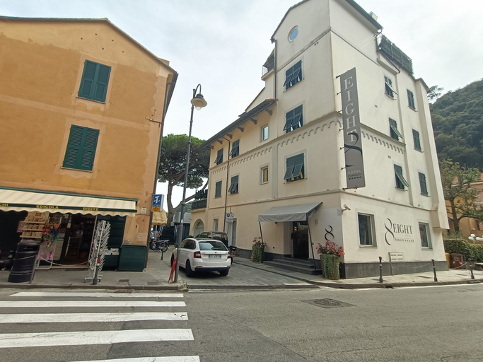 Aerial view, JOIVY Villa Milva W/ Car Park Beside The Beach, Genova
