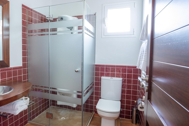 Bathroom 4, Villas Finesse By MENORCARENTALS, Baleares