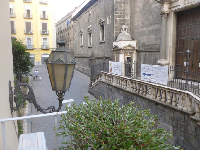 Exterior & Views 3, Olimpo degli Dei, Napoli
