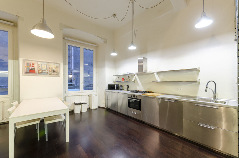 Others 5, JOIVY Great Flat Near Aquarium, Genova