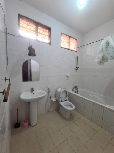 Others 3, SULKHAN SERVICED APARTMENT, Magharibi
