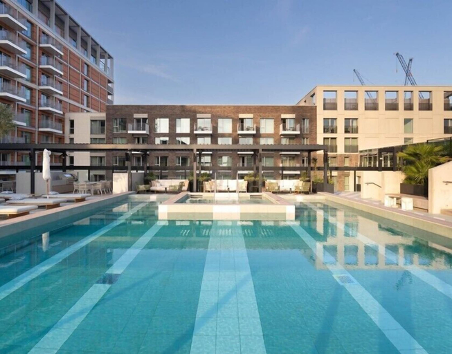 Sport & Beauty, Urban Rest Battersea Apartments, London