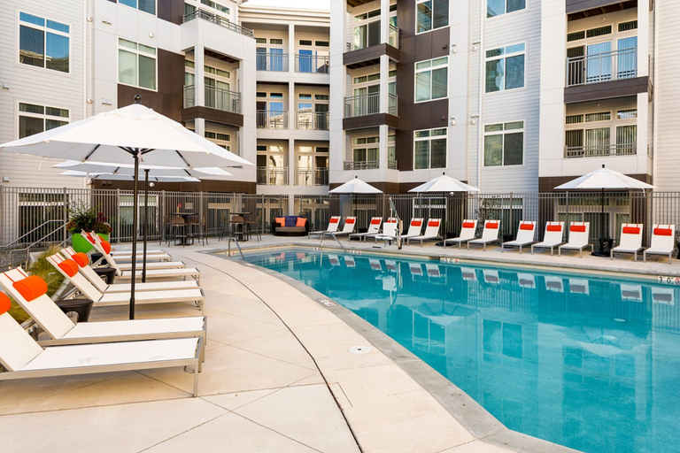 Sport & Beauty 3, Global Luxury Suites at Reston, Fairfax