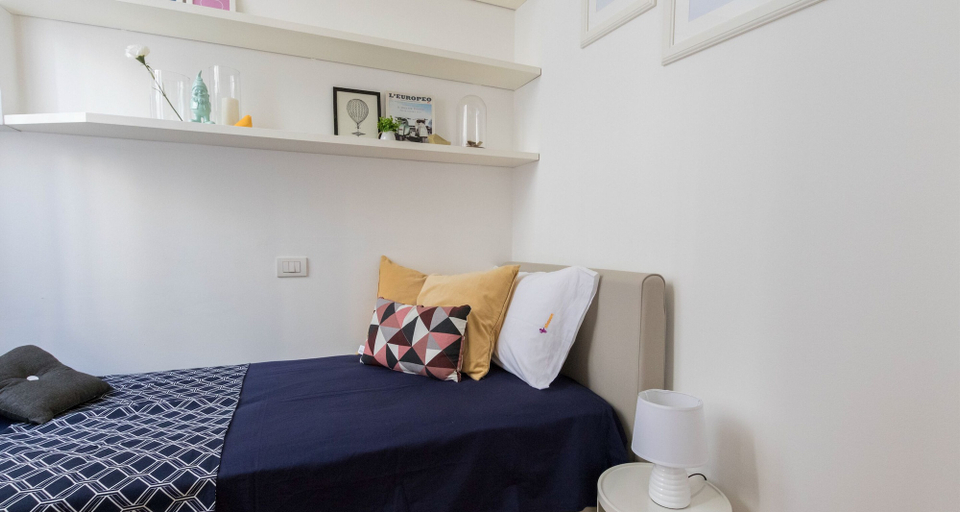 Room 4, JOIVY Lovely Flat For 5 Close To Sforzesco Castle, Milano