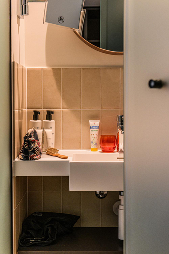 Bathroom 4, Afterwork Hotel, Morges