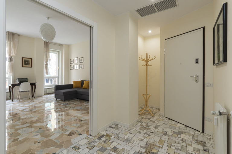 Others 5, JOIVY Modern 2bed flat with balcony, 250m from M5 Foppa and M2 Sant'Agostino, Milano