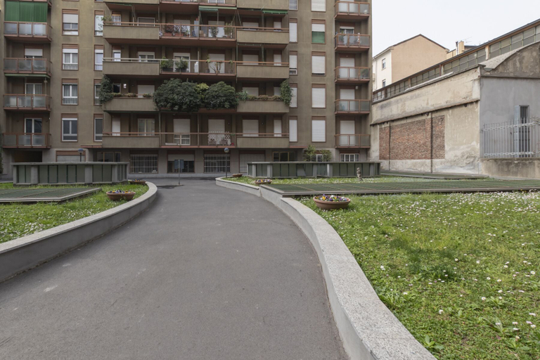Exterior & Views 2, JOIVY Modern 2bed flat with balcony, 250m from M5 Foppa and M2 Sant'Agostino, Milano
