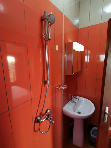Others 5, Chambre Hoteliere MB-301B - F1W, Wouri