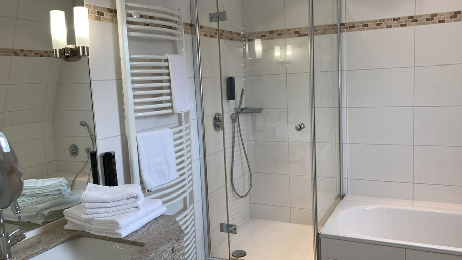 Bathroom 5, Gastehaus an der Oase, Gütersloh