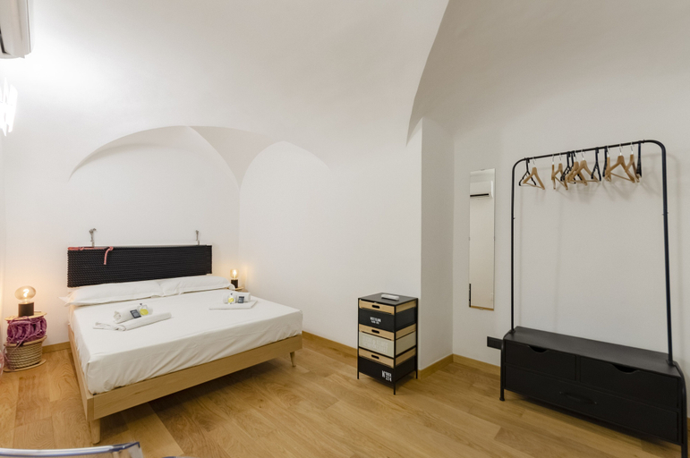 Bedroom 3, JOIVY Cute Flat Near The Aquarium, Genova