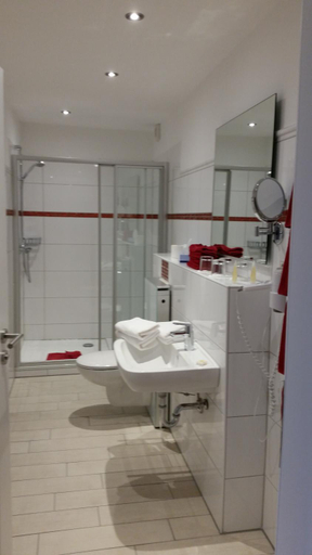 Bathroom 4, Hotel Garni Dorfkammer, Hochsauerlandkreis