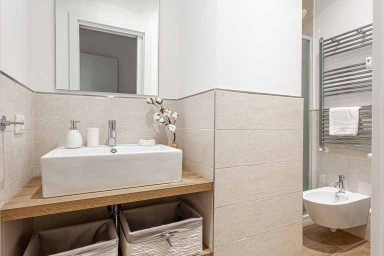 Bathroom 5, JOIVY Casa 27, Milano
