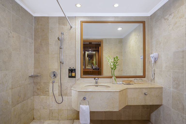 Bathroom 3