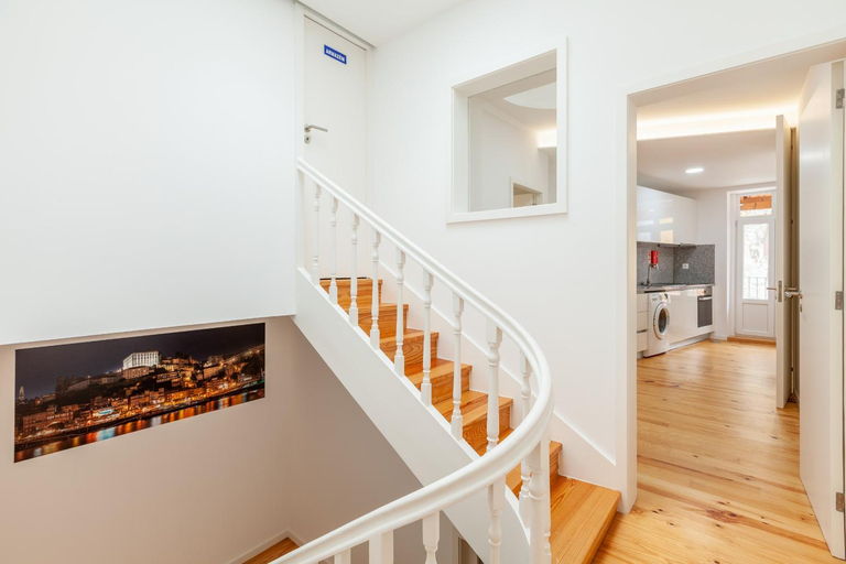 Others 5, Villa Apartments & Suites, Porto