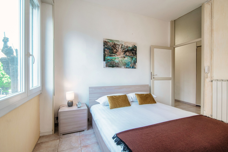 Room 2, JOIVY Family Flat In Como Perfect Centre, Como
