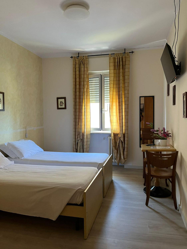 Bedroom 4, Albergo AQUILA, Verona