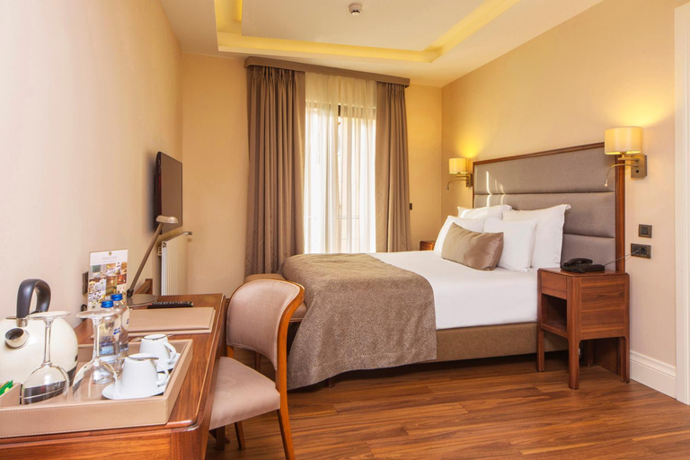Bedroom 2, Hotel Morione, Beyoğlu