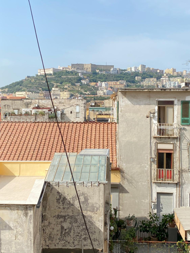 Others 5, Maison San Gregorio, Napoli