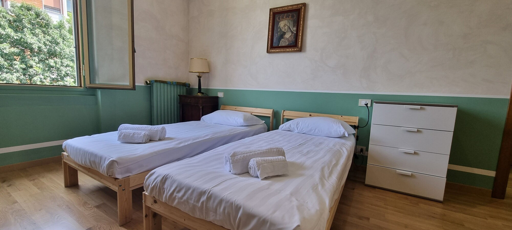 Room 4, JOIVY New Apt, 10 Min From Duomo, Milano