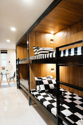 Bedroom 3, J & J Homestay, Coron
