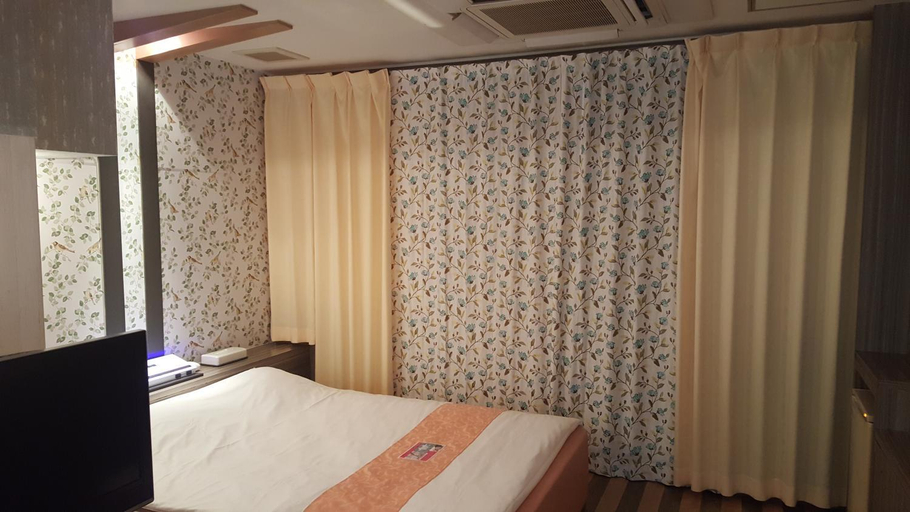 Others 2, Fantasy (Adult Only), Takamatsu