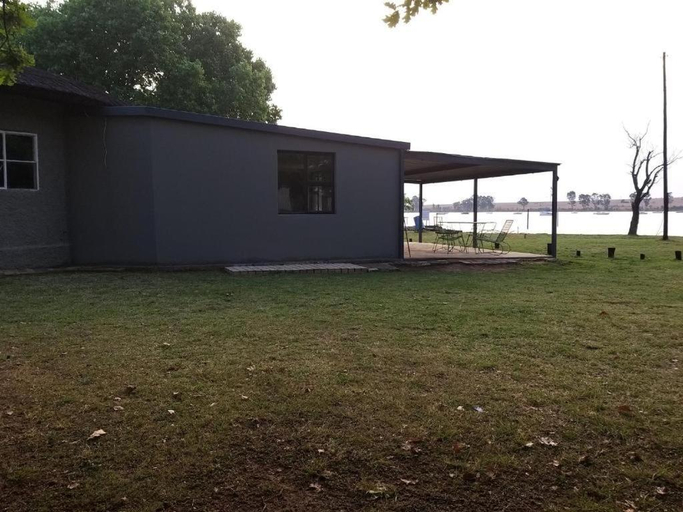 Others 3, Vaal Marina Resort, Sedibeng