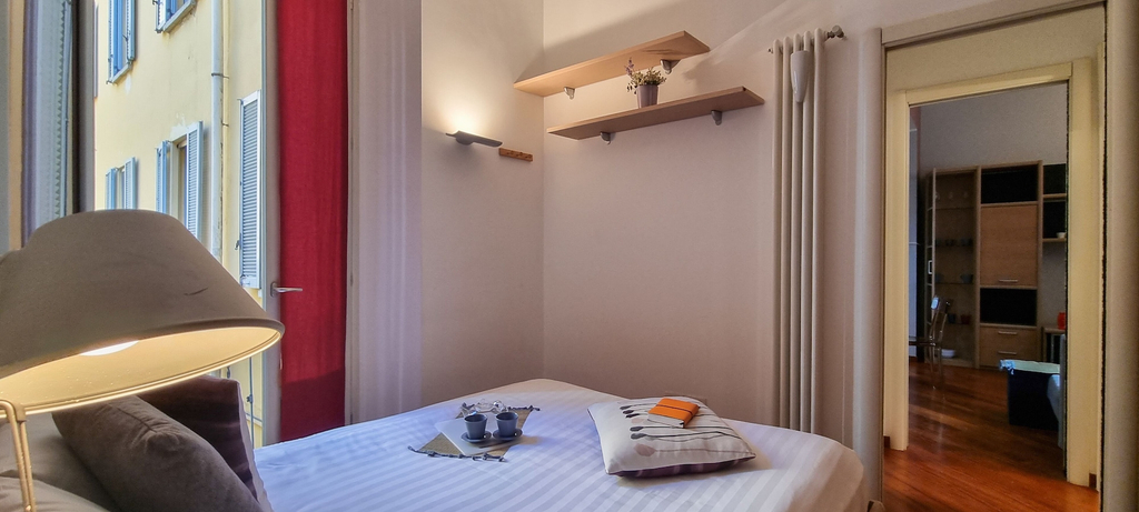 Room 5, JOIVY Trendy 1-Bed Flat, Easy Access To Centre, Milano