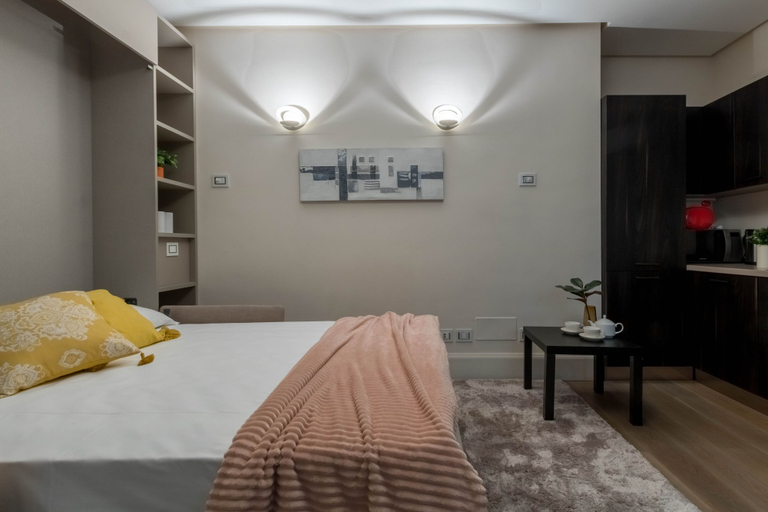 Room 5, JOIVY Elegant Studio For 2 Near Duomo Di Milan, Milano