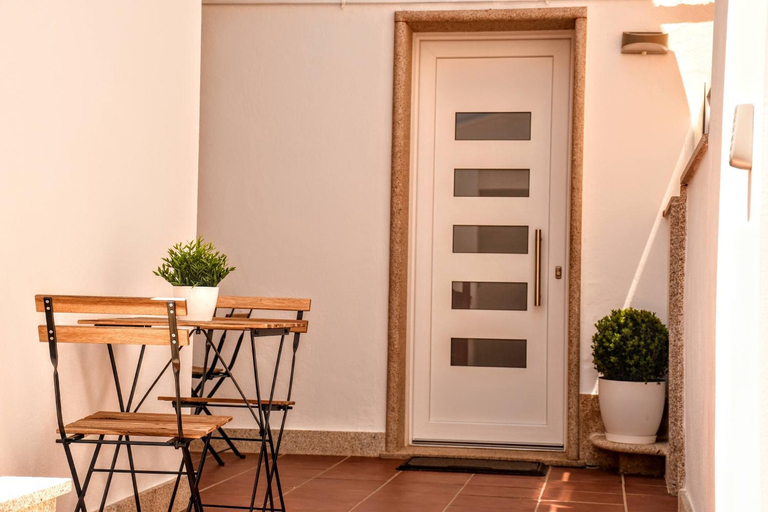 Others 4, Arco da Vella apartamentos, Pontevedra