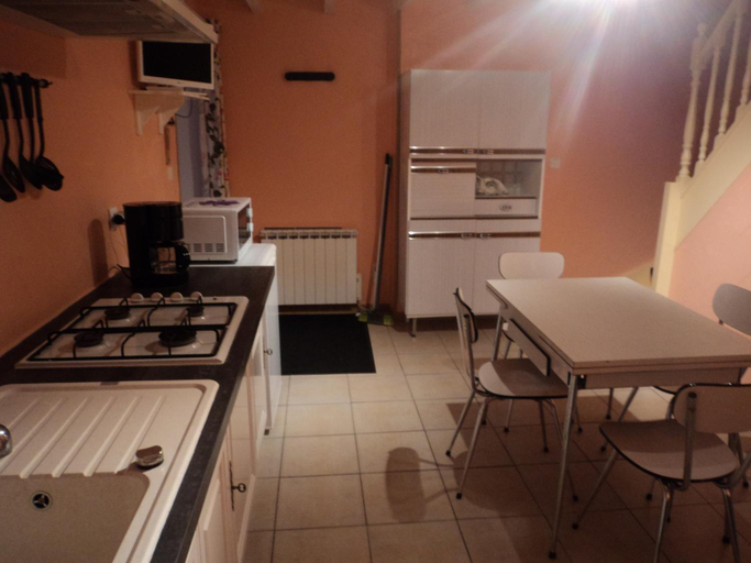 Others 2, Gite La Lieutenance, Allier