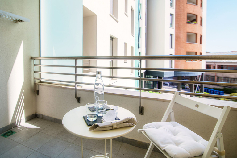 Exterior, JOIVY Spacious Apt in Stunning Como, Como