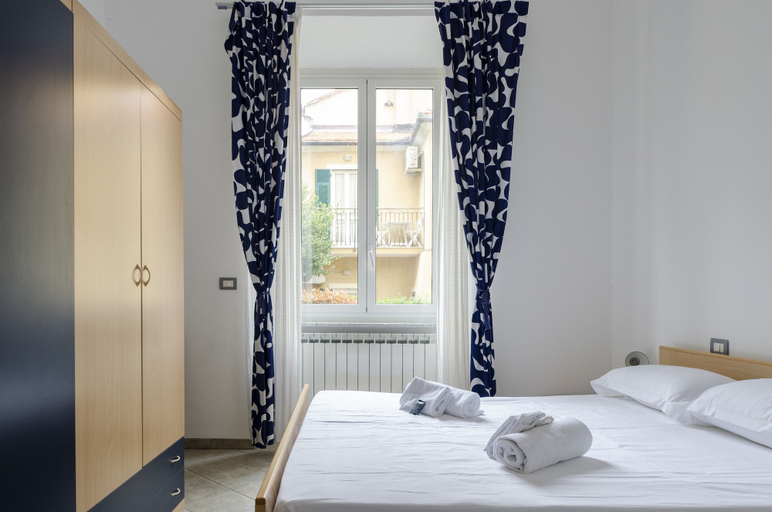 Room 3, JOIVY Family Apt For 6, Right Next To The Beach, Savona