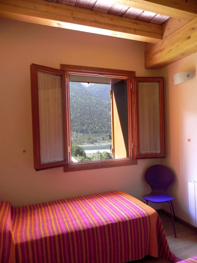 Bedroom 2, Caserón Baruca, Huesca