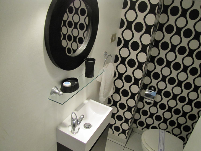 Bathroom 3, Apart Hotel Gran Pacifico, Elqui