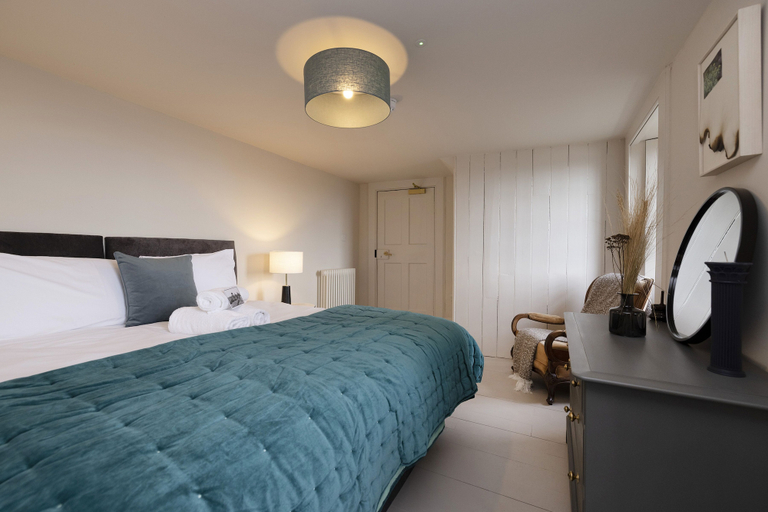 Others 5, JOIVY Observatory Apartment, Edinburgh