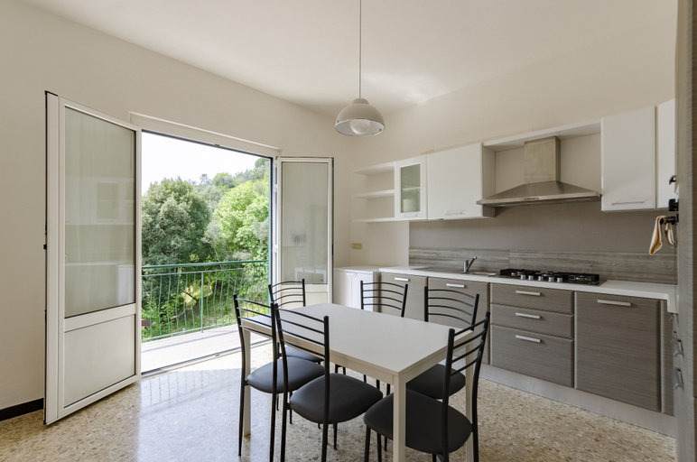 Others 5, JOIVY Family Flat W/3 Balconies, 10 Min To Beach, Genova