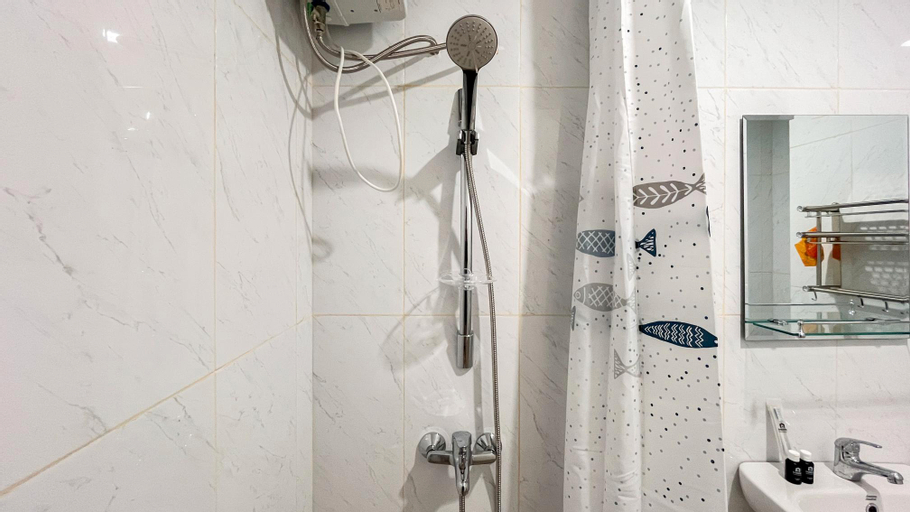 Bathroom 6