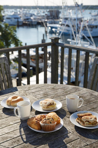 Food & Drinks, The Cottages and Lofts at Boat Basin, Nantucket