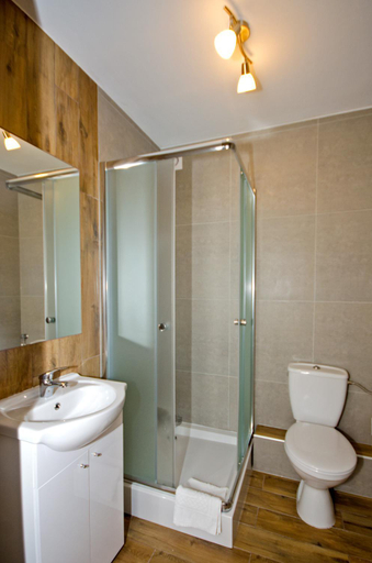 Bathroom 3, Osrodek Dabrowka, Suwałki